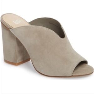 BP Tonya Open Toe Mule size 7.5 in Gray